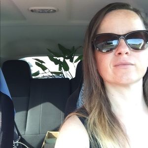 Meet your Posher, Justina